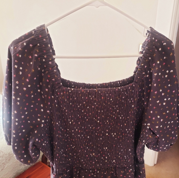 Blue Floral dress from Target, brand new, never worn, has pockets - Picture 4 of 6